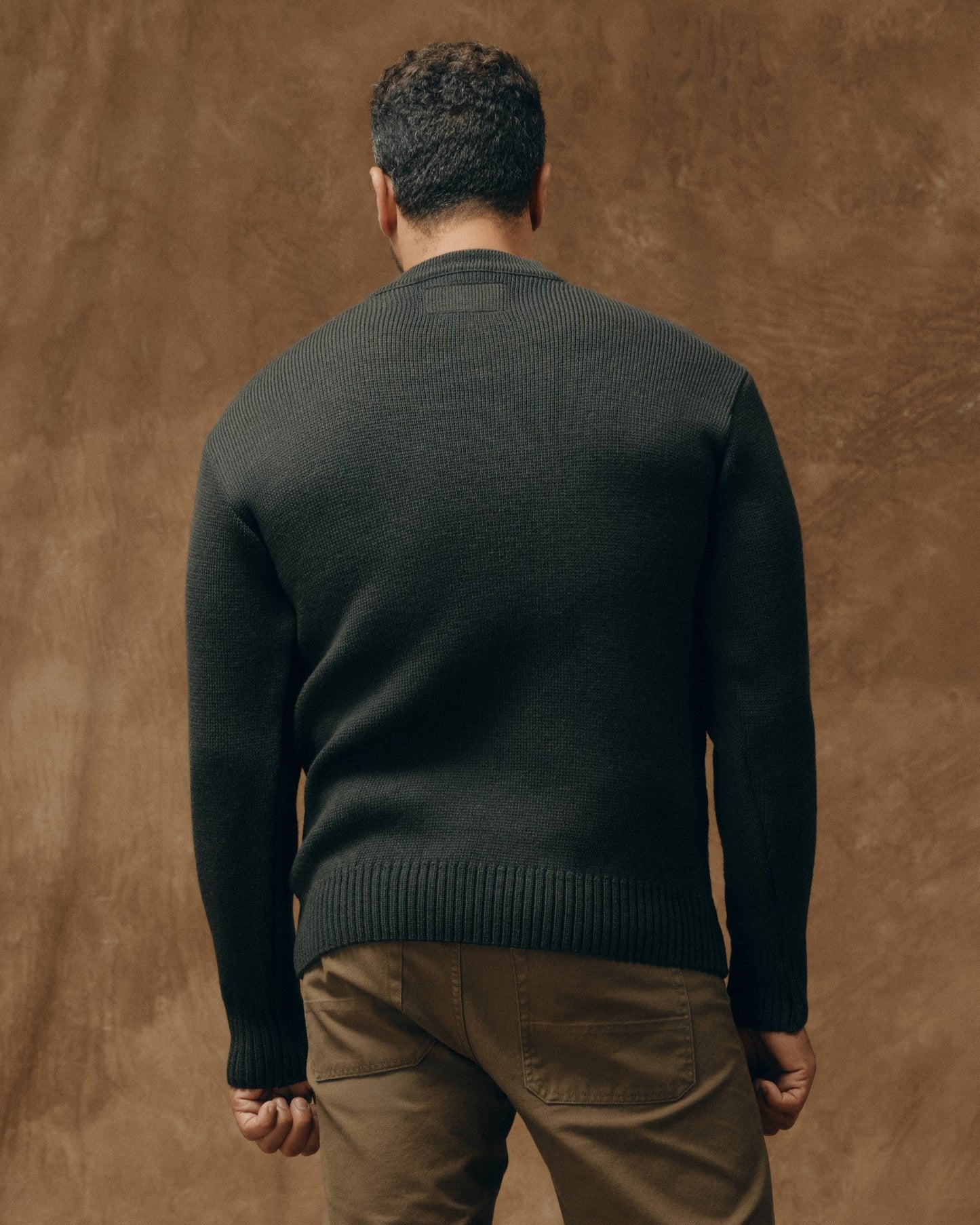 Crewneck Guide Sweater - Dark Timber
